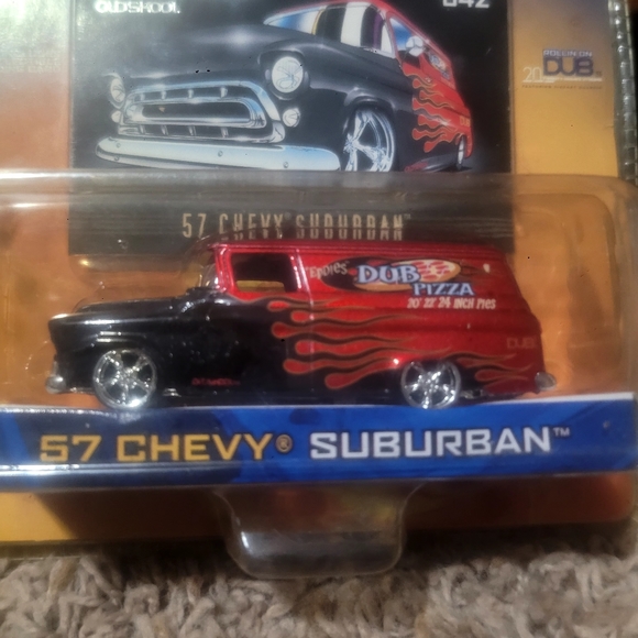 Dub City🏢🗽🌃 oldschool 57' Chevy suburban 1:64 scale car - Picture 2 of 8